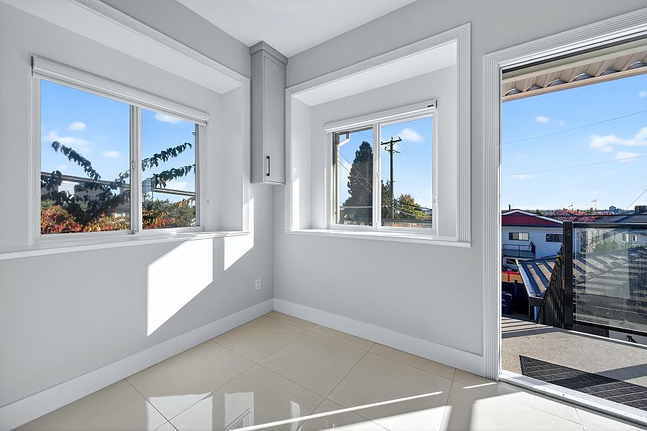 392 E 63rd Avenue Vancouver, BC - 13