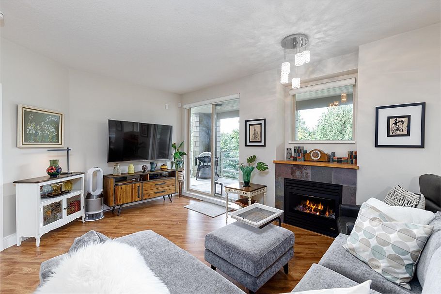 301 560 Raven Woods Drive North Vancouver, BC - 8