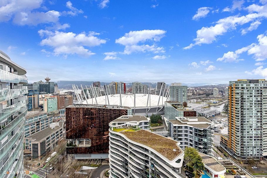 2816 89 Nelson Street Vancouver, BC - 4