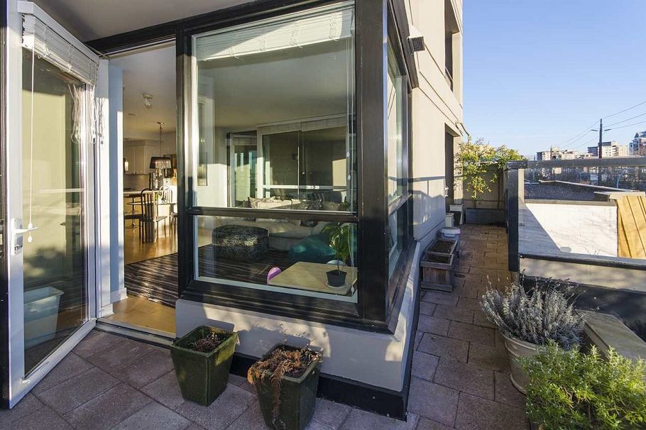 301 160 W 3rd Street North Vancouver, BC - 19