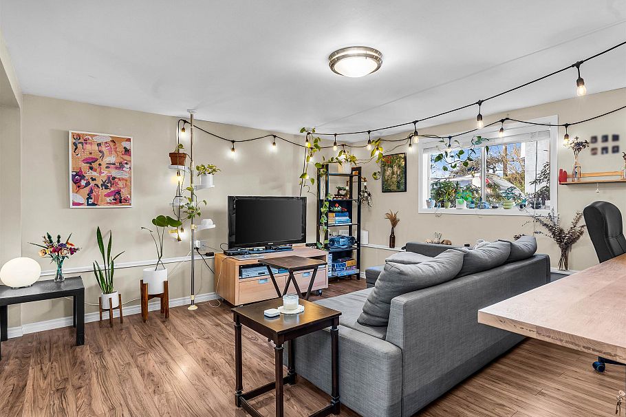 4072 Ontario Street Vancouver, BC - 18