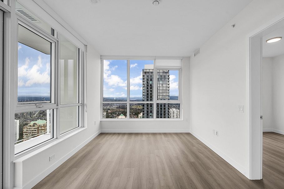 3501 6075 Wilson Avenue Burnaby, BC - 1