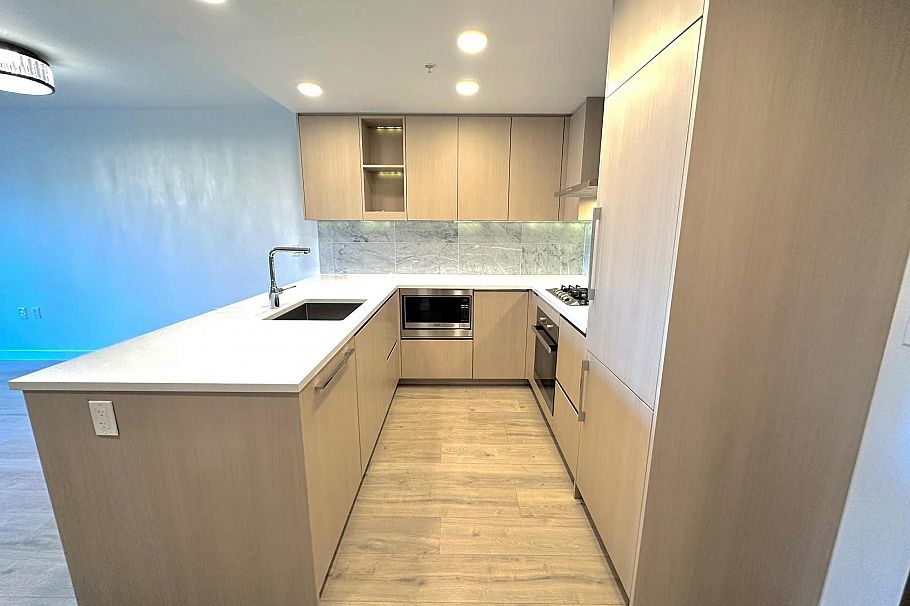 911 455 SW Marine Drive Vancouver, BC - 3