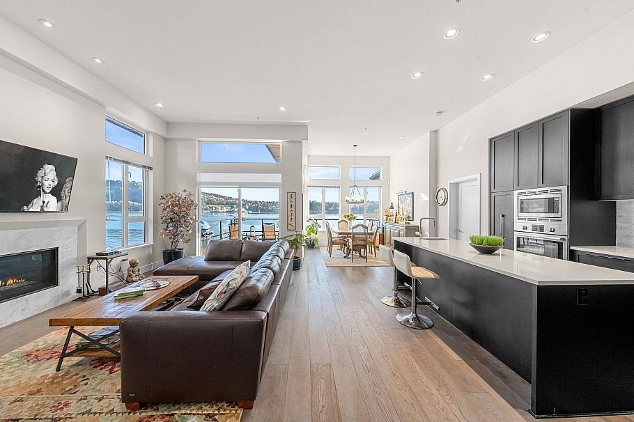 3887 Cates Landing Way North Vancouver, BC - 3