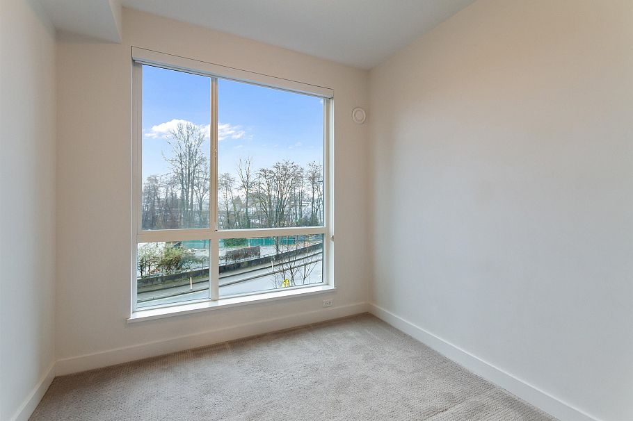 310 719 W 3rd Street North Vancouver, BC - 14