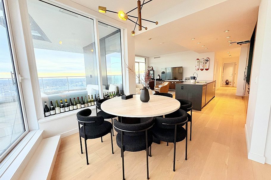 5901 1289 Hornby Street Vancouver, BC - 15