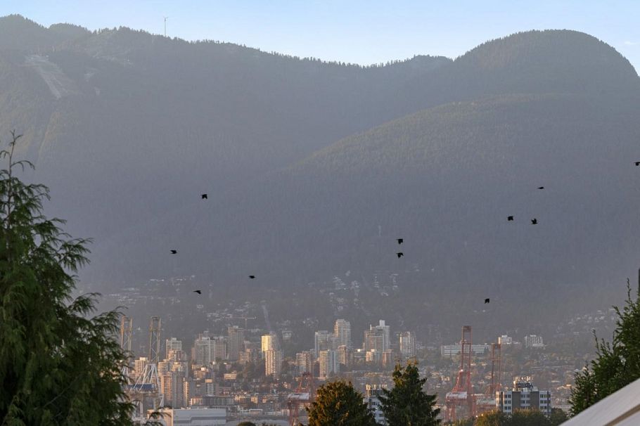 PH2 3939 Knight Street Vancouver, BC - 26