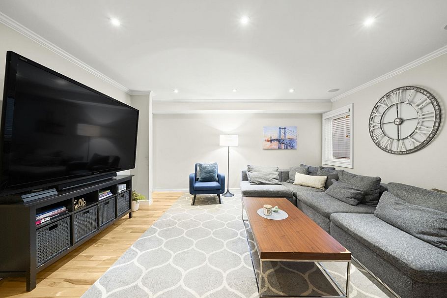 2569 Hyannis Point North Vancouver, BC - 12