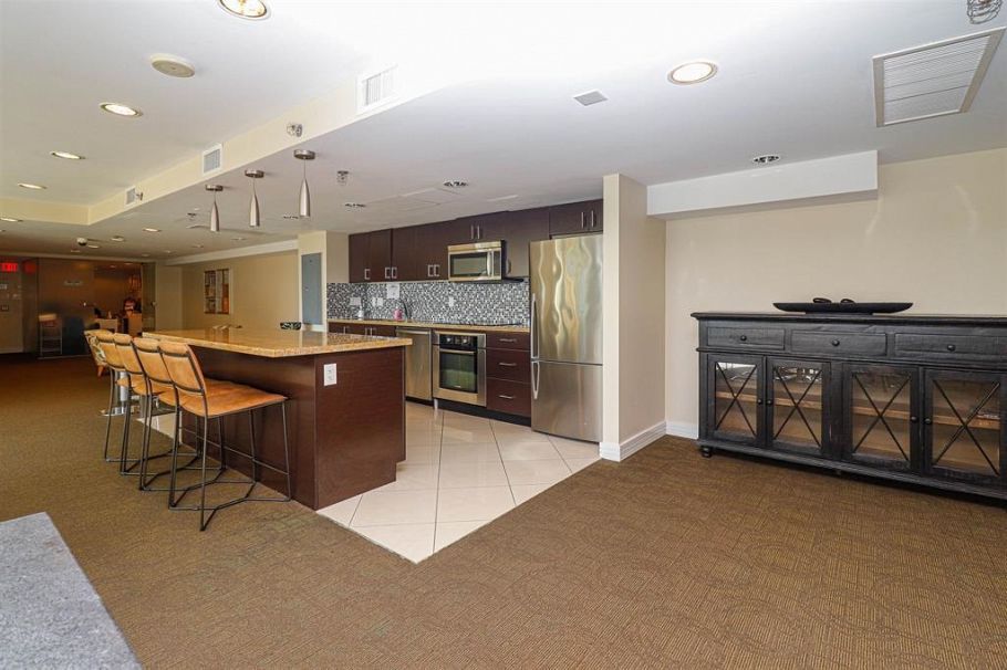 1102 172 Victory Ship Way North Vancouver, BC - 30