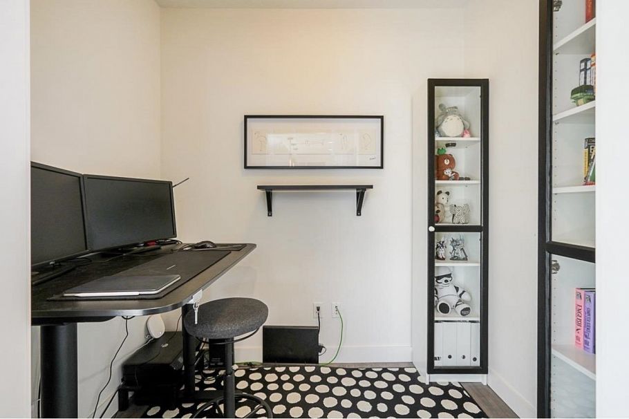 310 719 W 3rd Street North Vancouver, BC - 16