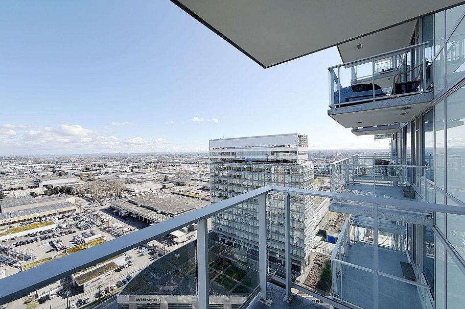 2504 8131 Nunavut Lane Vancouver, BC - 20