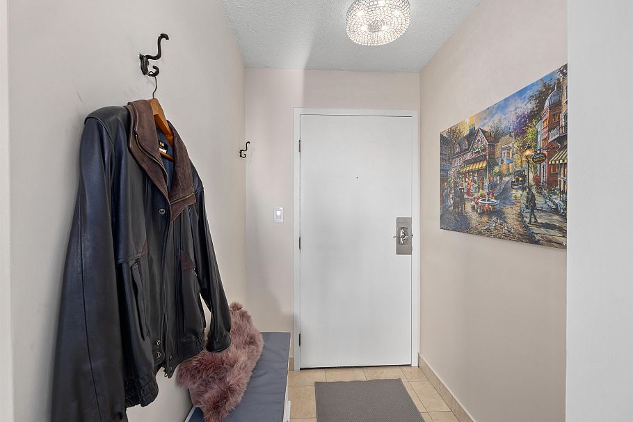 601 140 E Keith Road North Vancouver, BC - 18