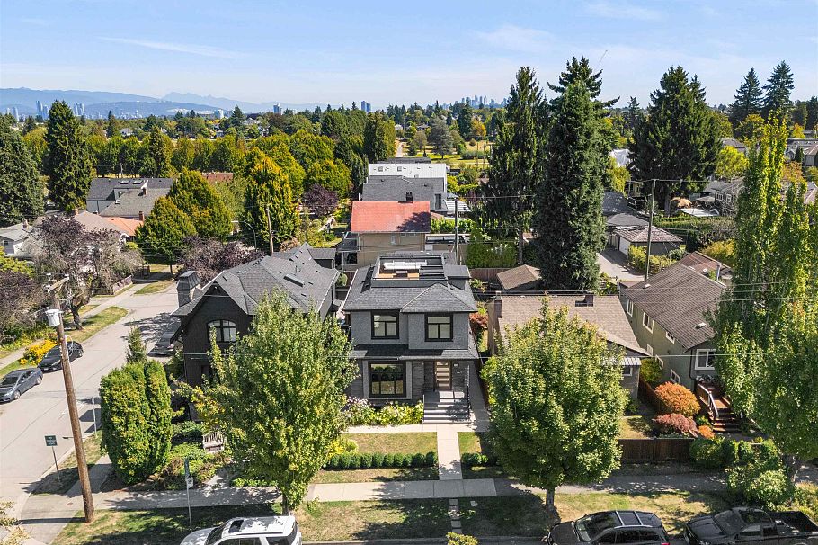 5318 Prince Edward Street Vancouver, BC - 39