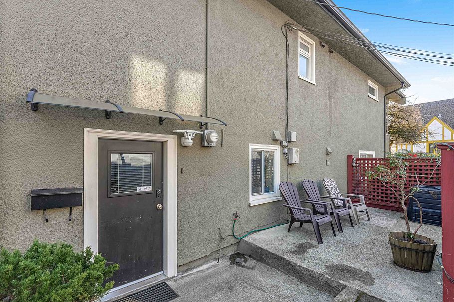 4072 Ontario Street Vancouver, BC - 29