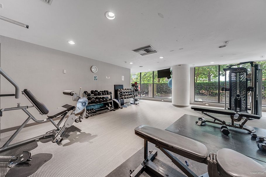 703 33 Smithe Street Vancouver, BC - 17