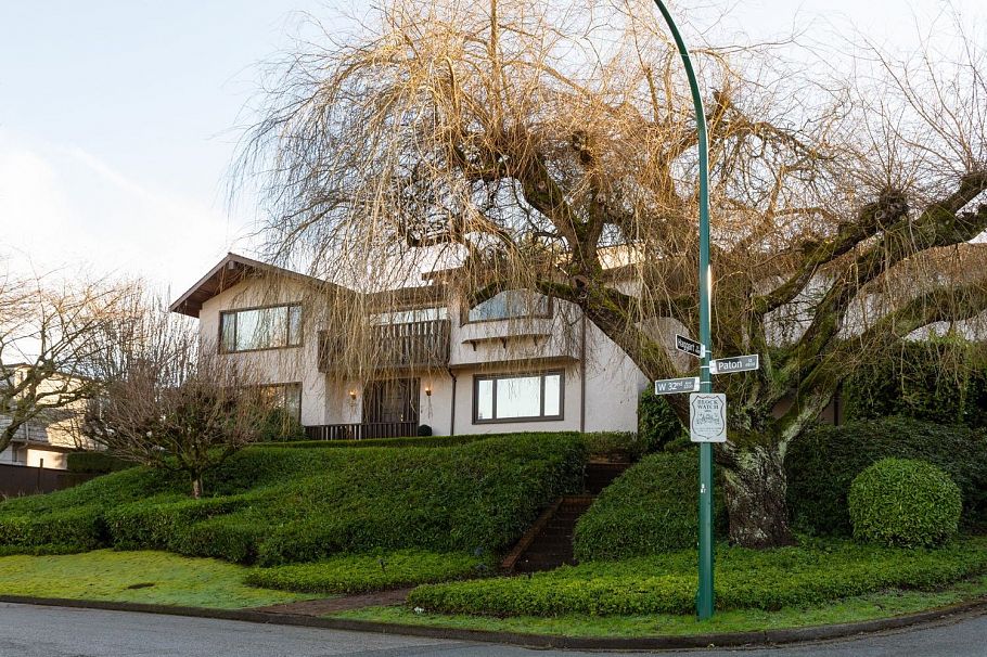 2296 W 32nd Avenue Vancouver, BC - 12