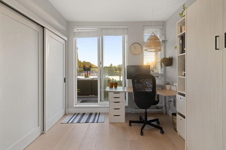 PH2 3939 Knight Street Vancouver, BC - 15