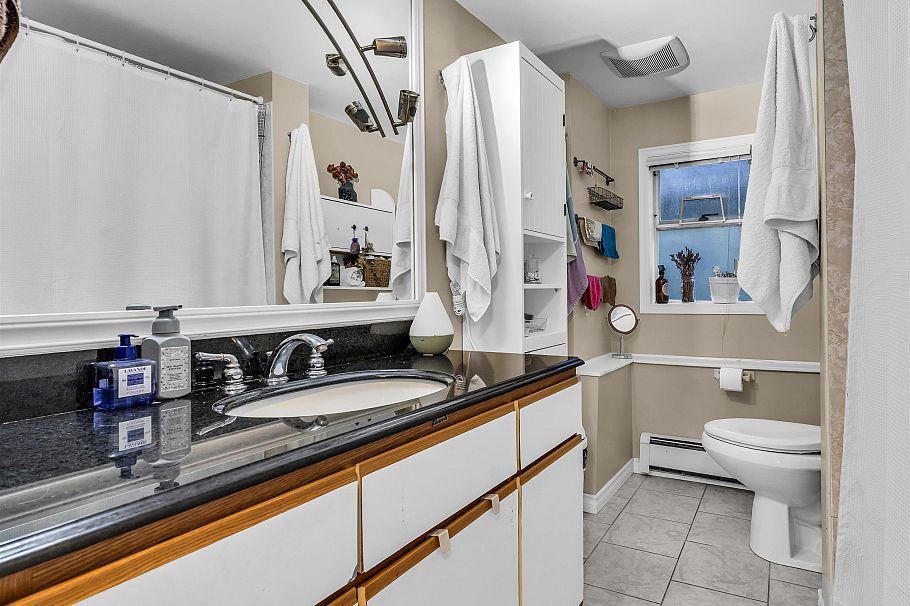 4072 Ontario Street Vancouver, BC - 23