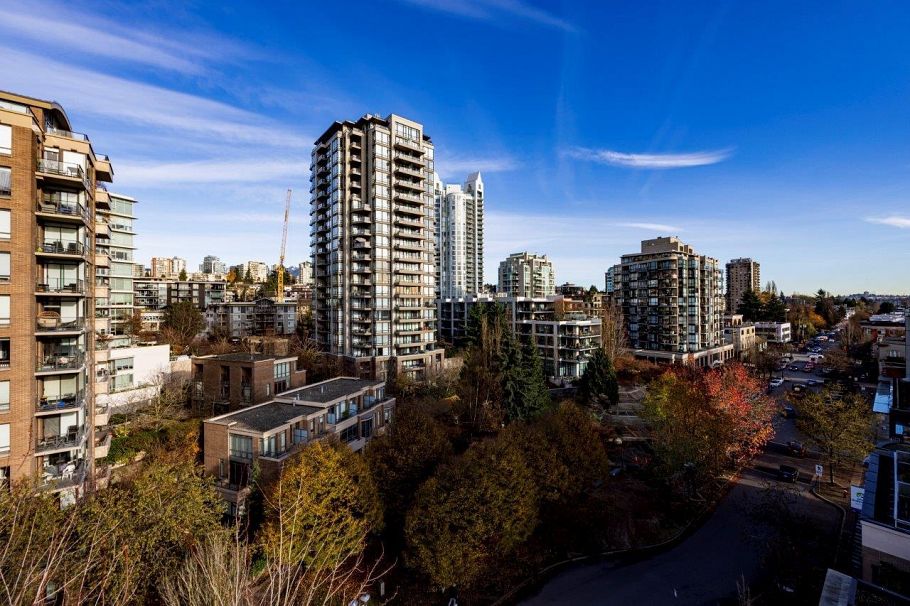 902 175 W 1st Street North Vancouver, BC - 23