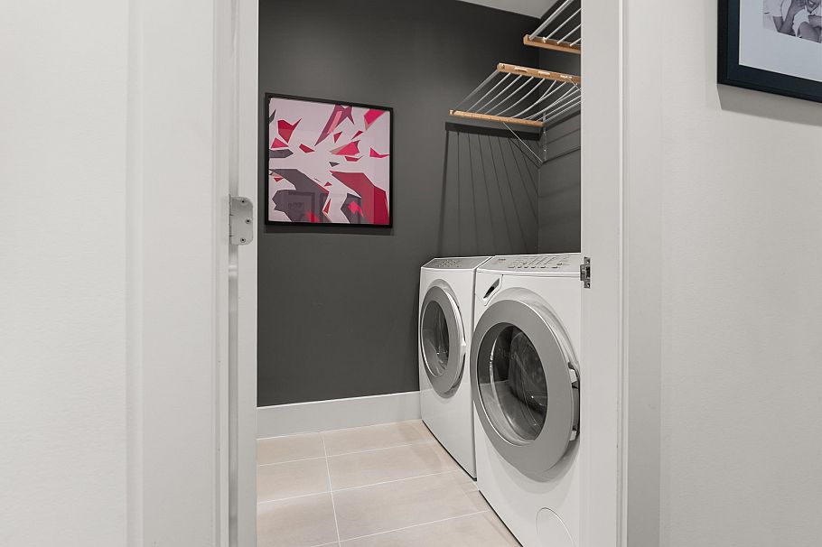 2496 W 36th Avenue Vancouver, BC - 33