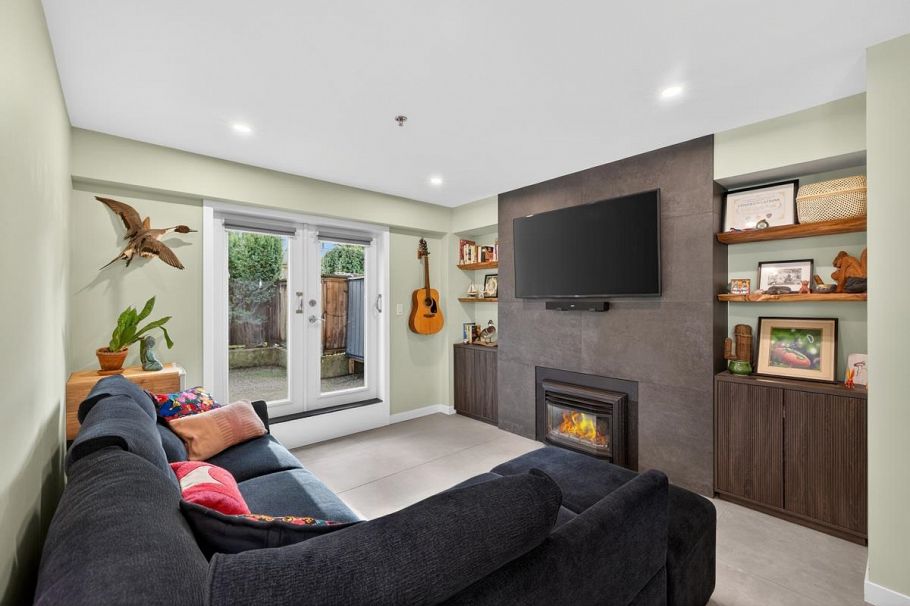 104 828 W 14th Avenue Vancouver, BC - 1