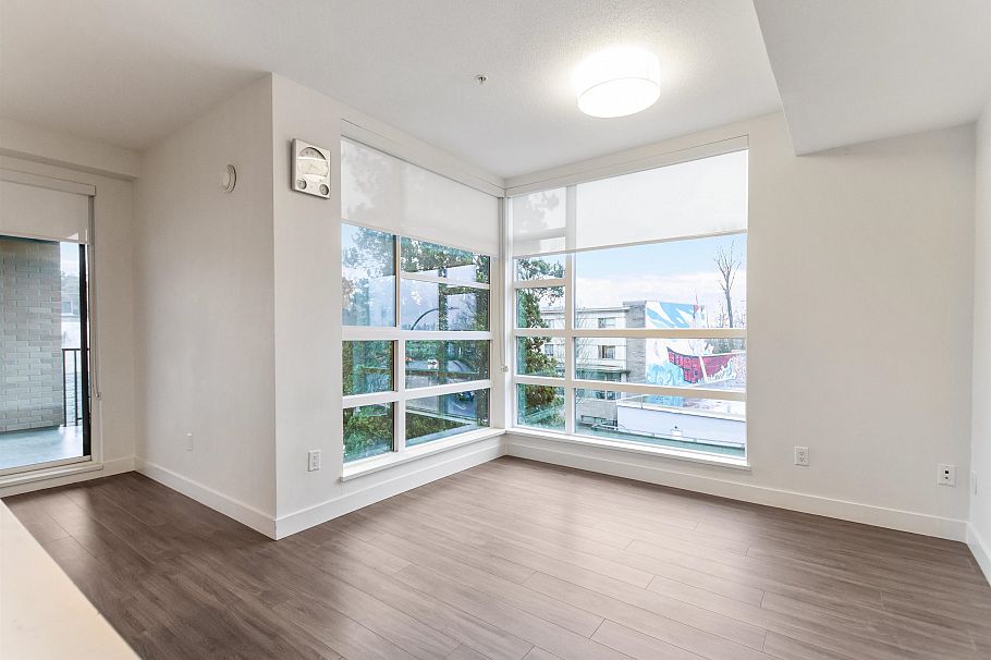 310 719 W 3rd Street North Vancouver, BC - 8