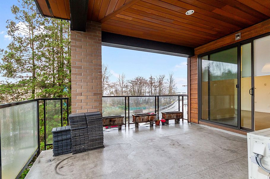 310 719 W 3rd Street North Vancouver, BC - 21