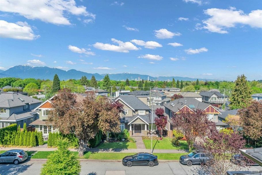 3369 Puget Drive Vancouver, BC - 1