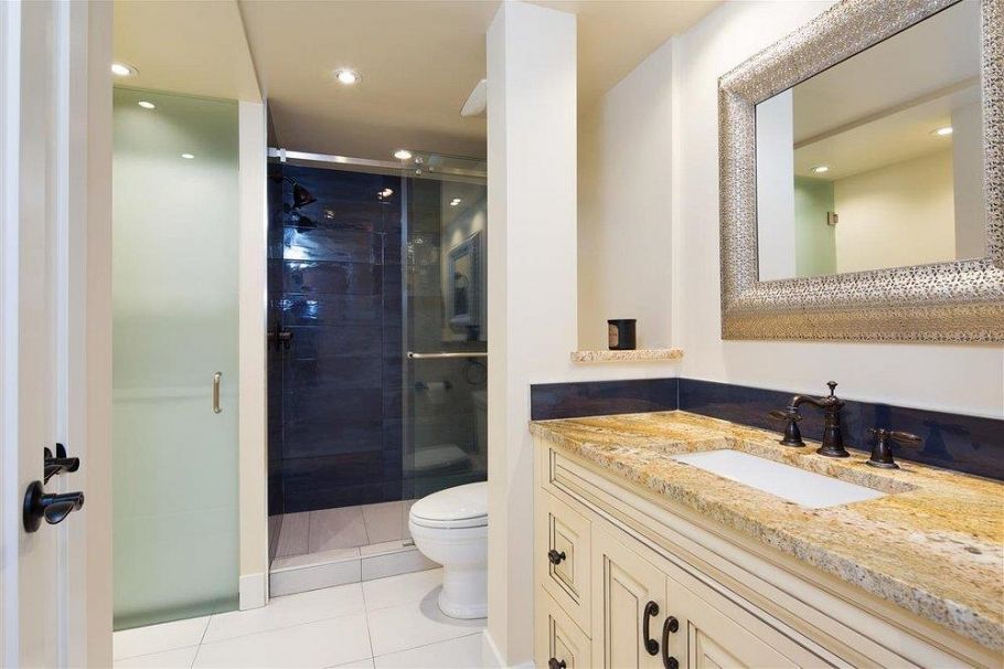 108 4900 Cartier Street Vancouver, BC - 9