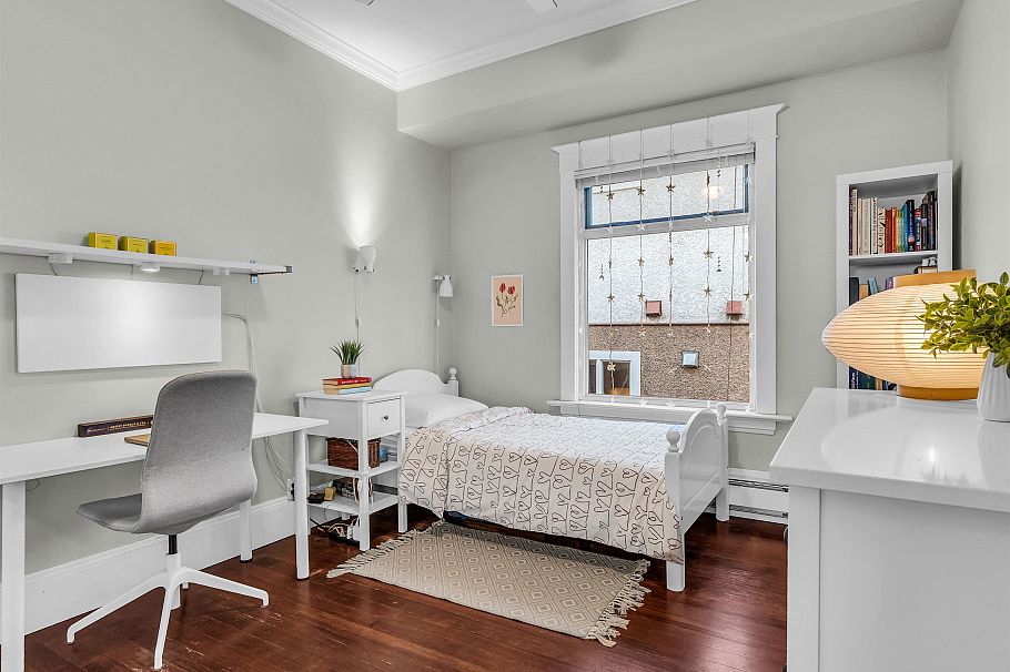 4072 Ontario Street Vancouver, BC - 9