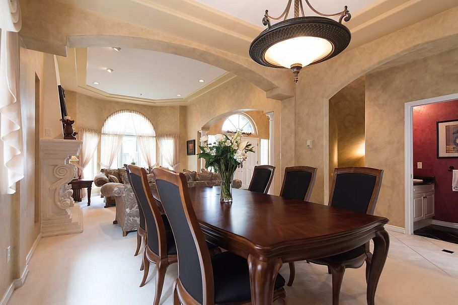 3056 W 11th Avenue Vancouver, BC - 5