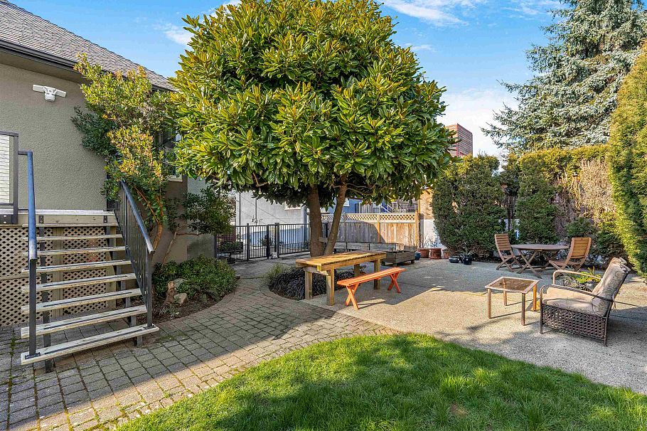4072 Ontario Street Vancouver, BC - 25
