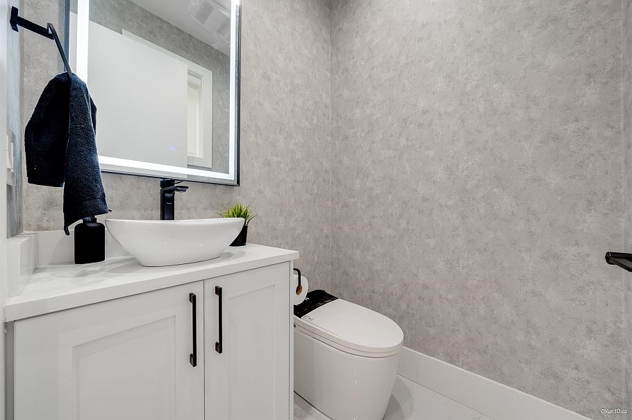 1 4463 Walden Street Vancouver, BC - 20