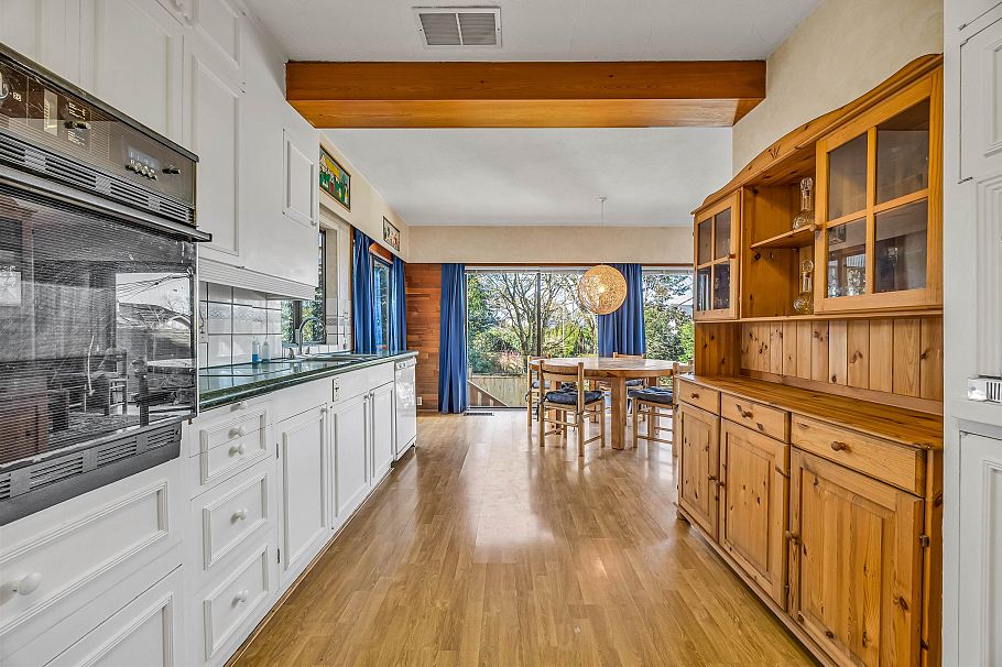 5041 Cypress Street Vancouver, BC - 16