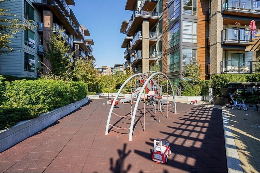 310 719 W 3rd Street North Vancouver, BC - 28