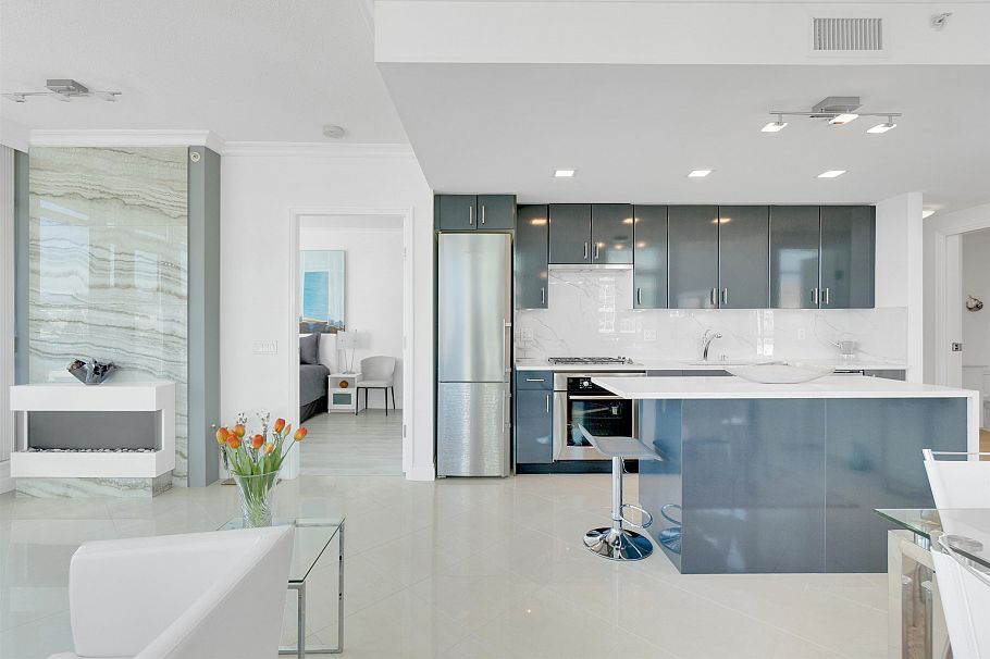 1102 172 Victory Ship Way North Vancouver, BC - 21