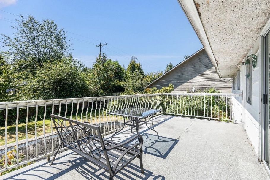 951 Canyon Boulevard North Vancouver, BC - 16