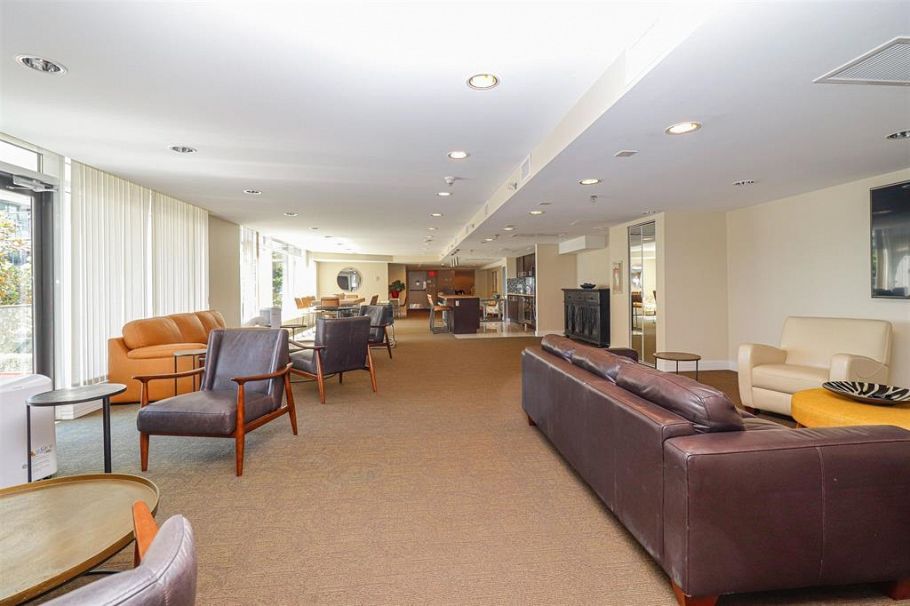 1102 172 Victory Ship Way North Vancouver, BC - 29