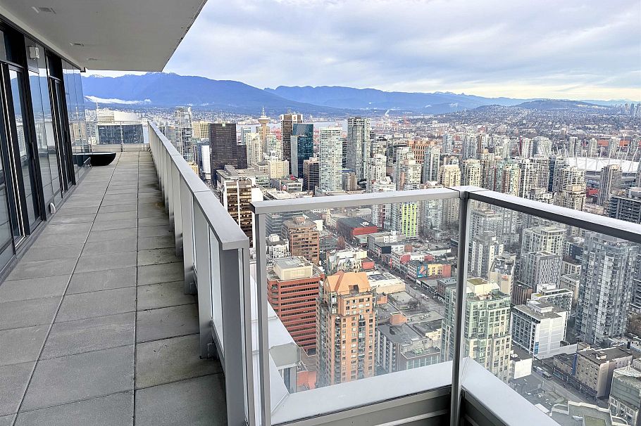 5901 1289 Hornby Street Vancouver, BC - 26