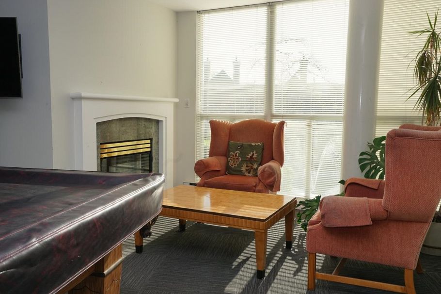 4 8430 Jellicoe Street Vancouver, BC - 15