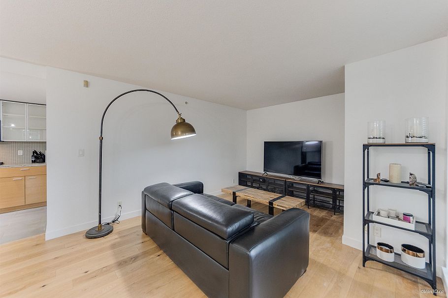 703 33 Smithe Street Vancouver, BC - 10