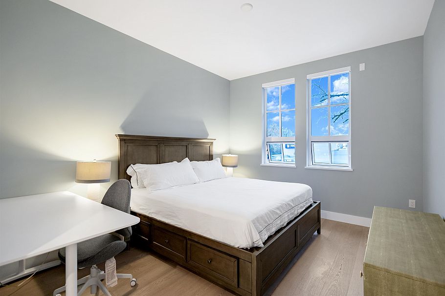 204 1009 Laurier Avenue Vancouver, BC - 32