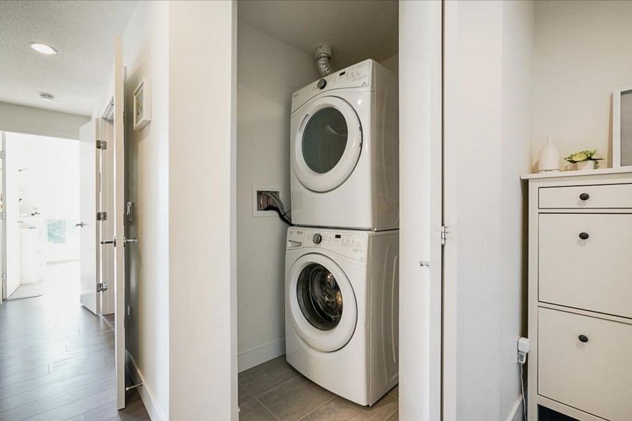 310 719 W 3rd Street North Vancouver, BC - 19