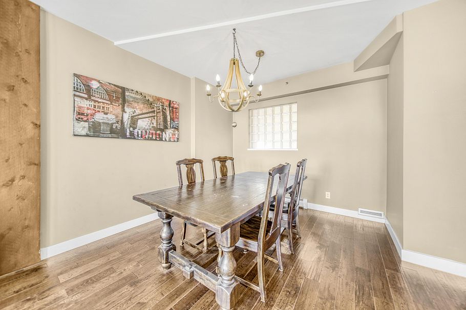 405 212 Davie Street Vancouver, BC - 4