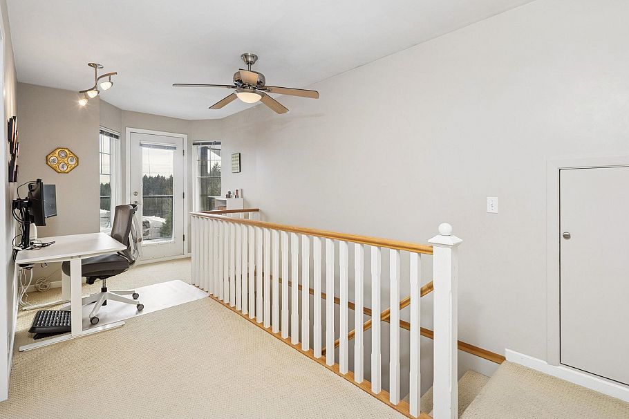 506 Tempe Crescent North Vancouver, BC - 17