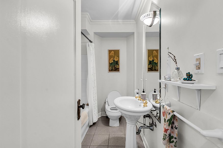 5915 Chester Street Vancouver, BC - 15