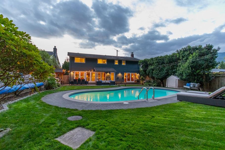 2864 Bushnell Place North Vancouver, BC - 24