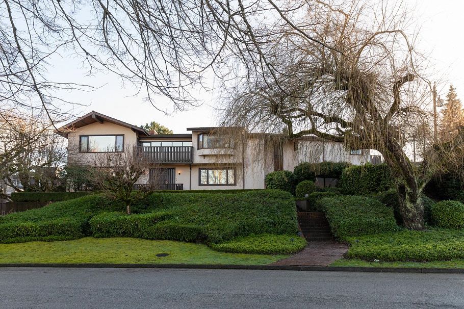 2296 W 32nd Avenue Vancouver, BC - 11