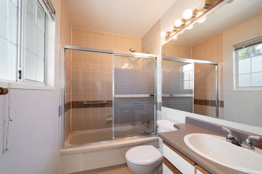 3494 Laurel Street Vancouver, BC - 16