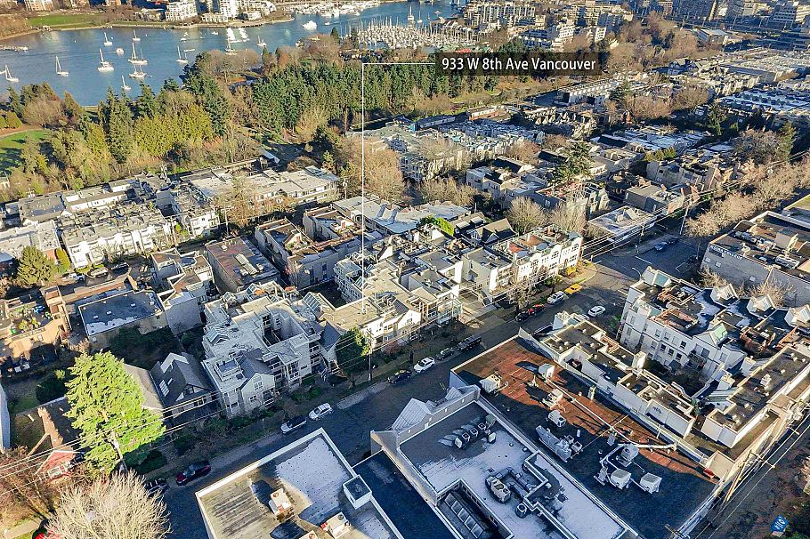 107 933 W 8th Avenue Vancouver, BC - 25